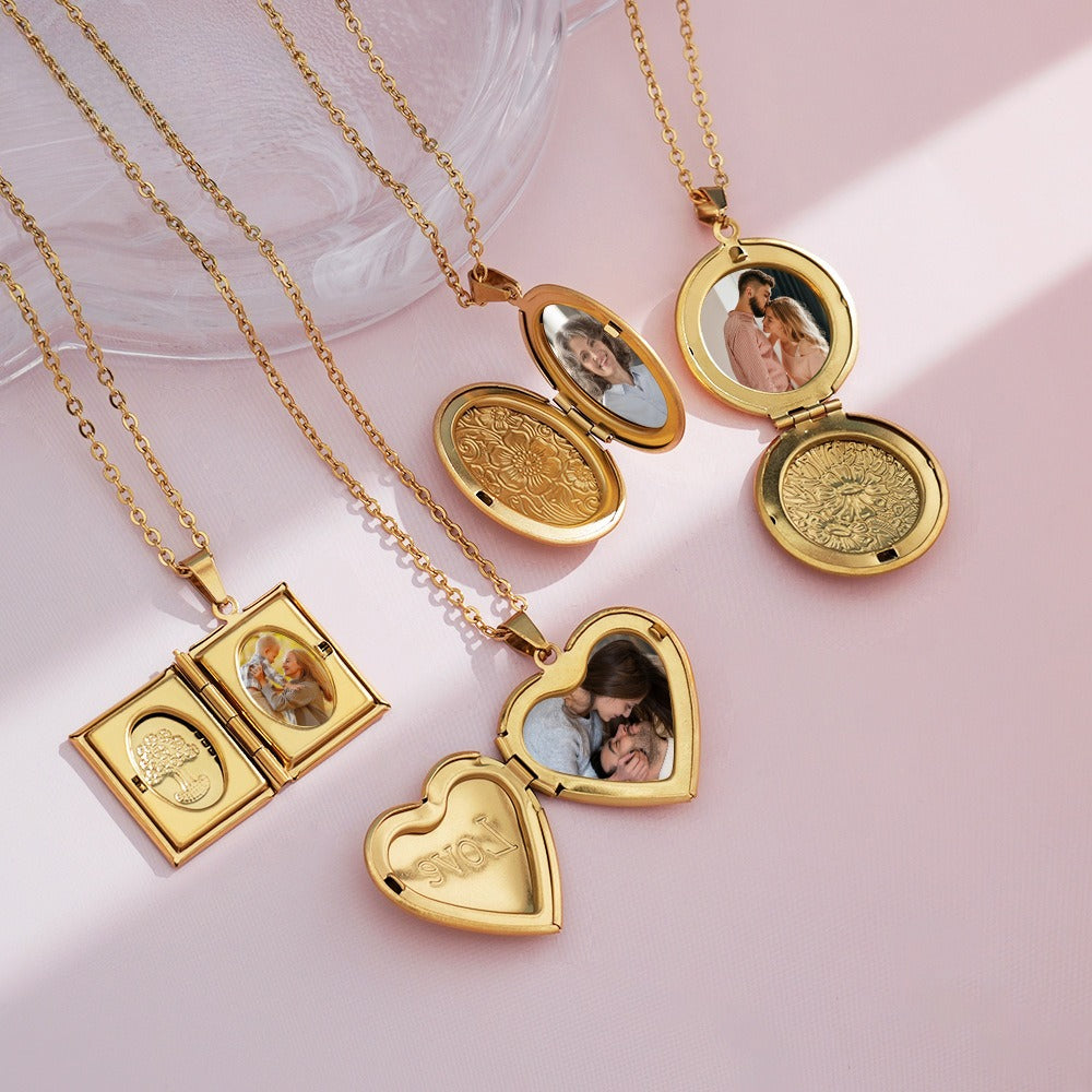 Customizable Photo Frame-Style Necklace