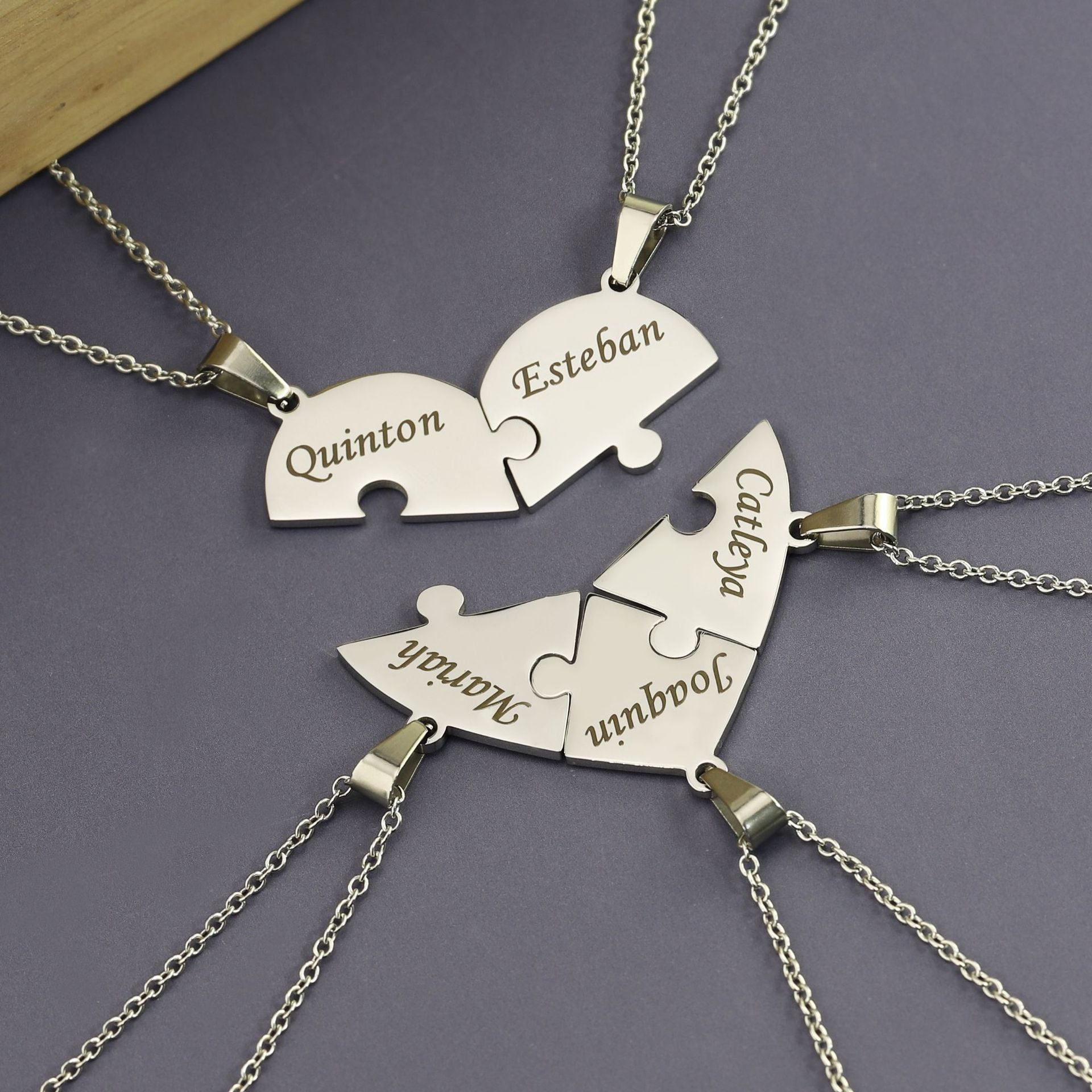 Heart-Shaped Interlocking Necklace for Couples or Family